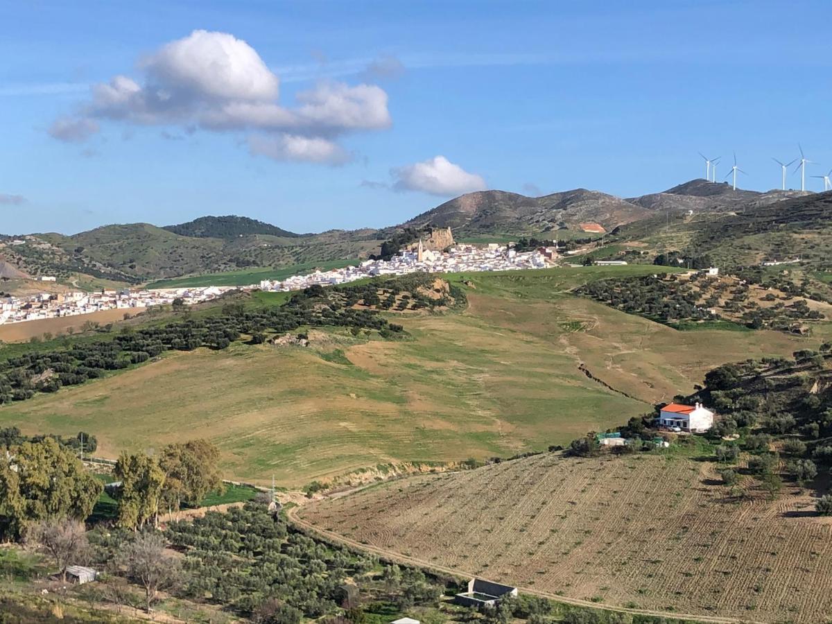 Studio Apartment In Ardales, Cerca El Caminito Del Rey Y Embalses Exterior foto